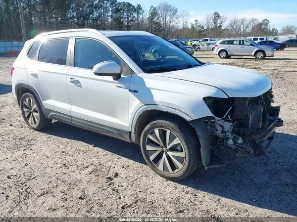 3VVPX7B29NM080082 2022 VOLKSWAGEN TAOS - Image 1