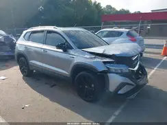 3VVPX7B2XNM010932 2022 VOLKSWAGEN TAOS