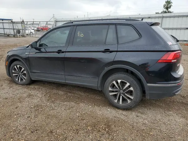 3VVRB7AX0PM038326 2023 VOLKSWAGEN TIGUAN - Image 2