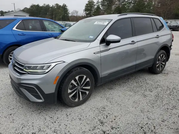 3VVRB7AX0PM107824 2023 VOLKSWAGEN TIGUAN - Image 1