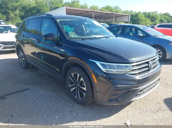 3VVRB7AX0PM120136 2023 VOLKSWAGEN TIGUAN - Image 1