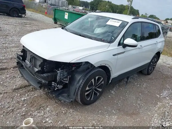 3VVRB7AX0RM057445 2024 VOLKSWAGEN TIGUAN - Image 2