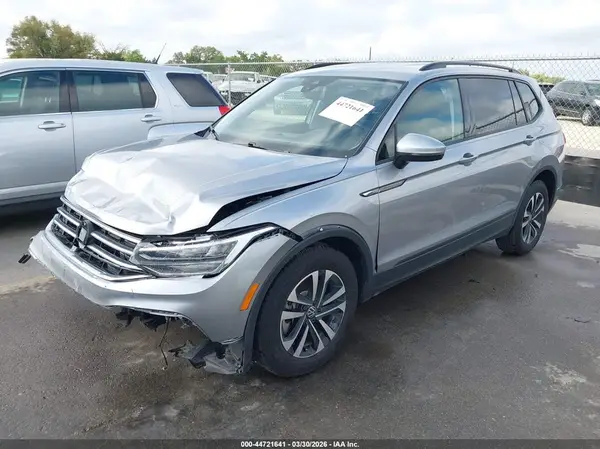 3VVRB7AX0RM211328 2024 VOLKSWAGEN TIGUAN - Image 2