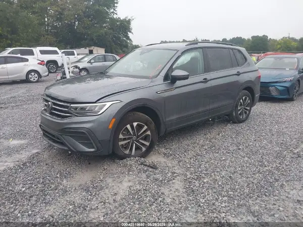 3VVRB7AX0RM214780 2024 VOLKSWAGEN TIGUAN - Image 2