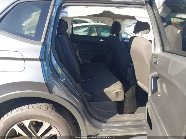 3VVRB7AX1PM077085 2023 VOLKSWAGEN TIGUAN - Image 8