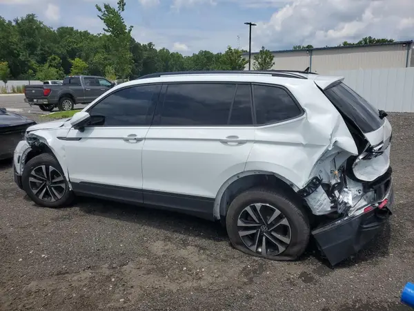 3VVRB7AX1RM113456 2024 VOLKSWAGEN TIGUAN - Image 2