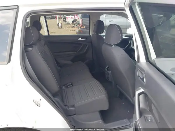 3VVRB7AX1RM211385 2024 VOLKSWAGEN TIGUAN - Image 8