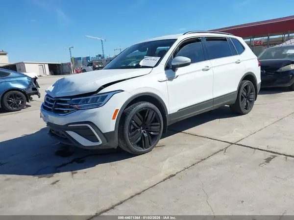 3VVRB7AX1RM211449 2024 VOLKSWAGEN TIGUAN - Image 2