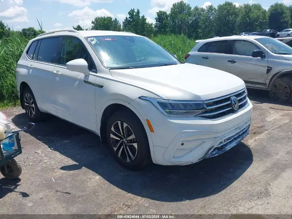3VVRB7AX2PM016652 2023 VOLKSWAGEN TIGUAN - Image 1