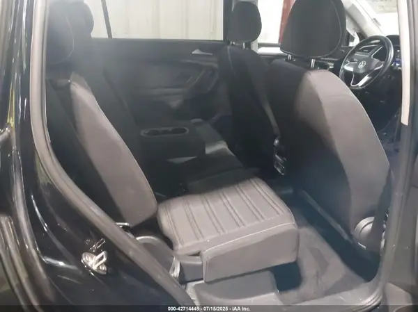 3VVRB7AX2PM049067 2023 VOLKSWAGEN TIGUAN - Image 8