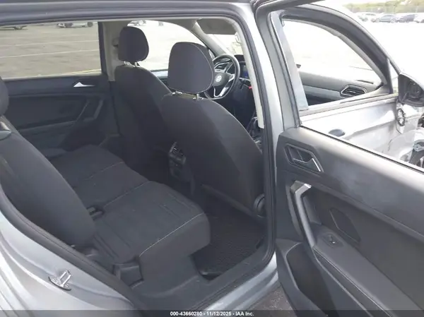 3VVRB7AX2PM054656 2023 VOLKSWAGEN TIGUAN - Image 8