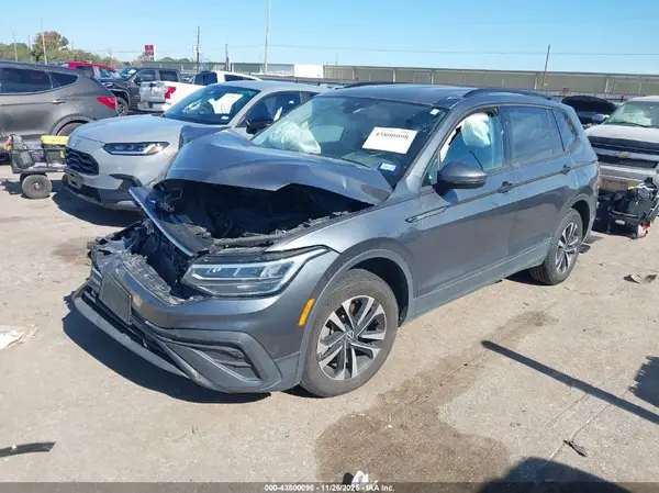 3VVRB7AX2PM055158 2023 VOLKSWAGEN TIGUAN - Image 2