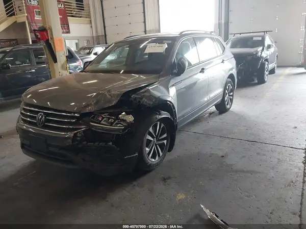 3VVRB7AX2PM065057 2023 VOLKSWAGEN TIGUAN - Image 2