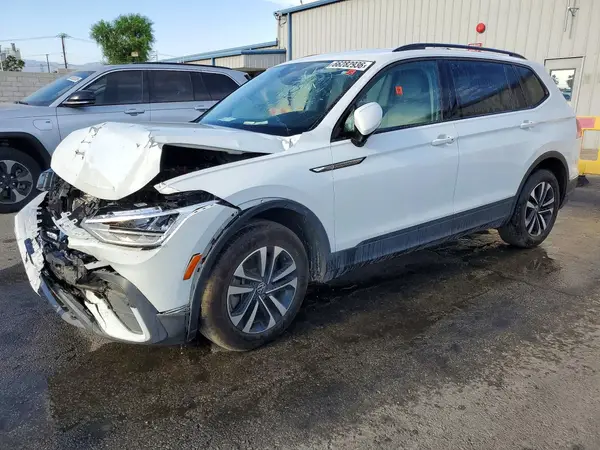 3VVRB7AX2PM065348 2023 VOLKSWAGEN TIGUAN - Image 1