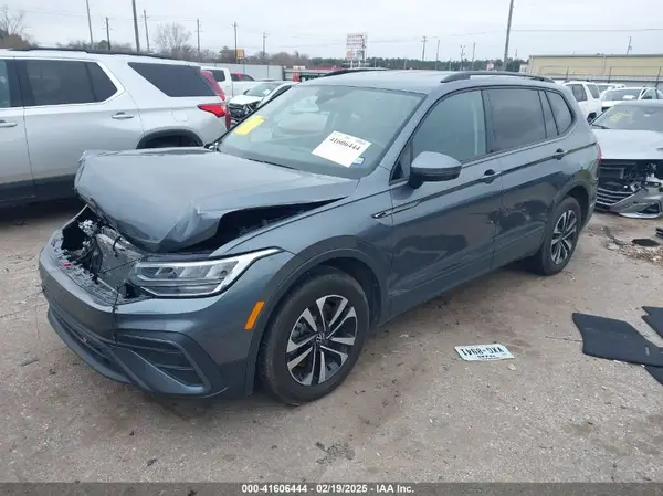 3VVRB7AX2RM020784 2024 VOLKSWAGEN TIGUAN - Image 2