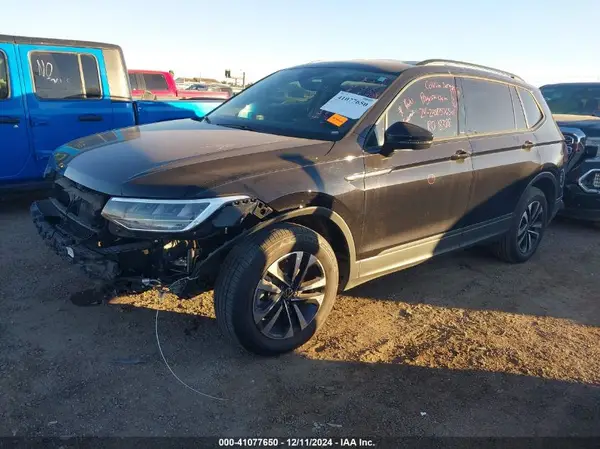 3VVRB7AX3RM060694 2024 VOLKSWAGEN TIGUAN - Image 2