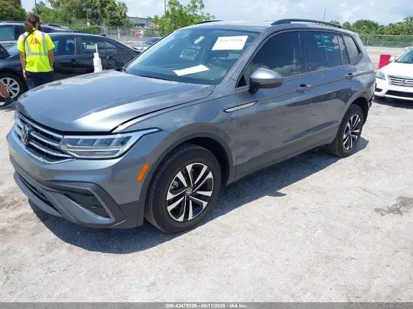 3VVRB7AX3RM196646 2024 VOLKSWAGEN TIGUAN - Image 2