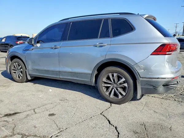 3VVRB7AX4PM013848 2023 VOLKSWAGEN TIGUAN - Image 2
