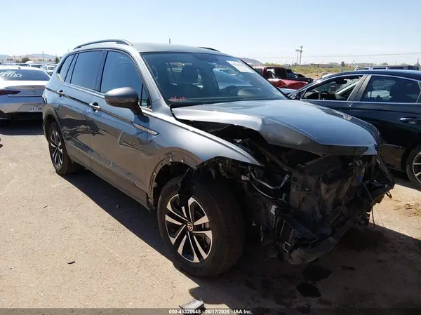 3VVRB7AX4PM065321 2023 VOLKSWAGEN TIGUAN - Image 1