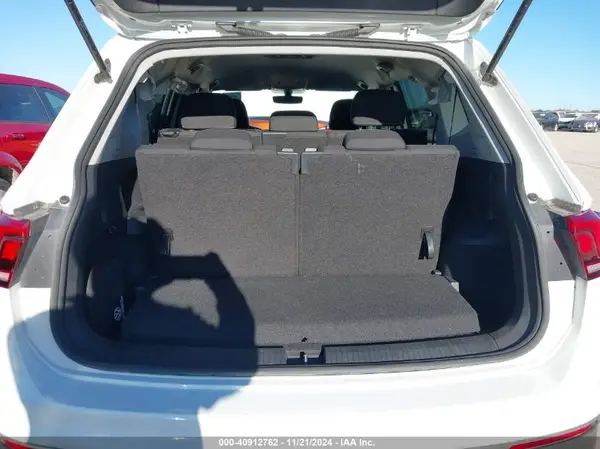 3VVRB7AX4PM072611 2023 VOLKSWAGEN TIGUAN - Image 8