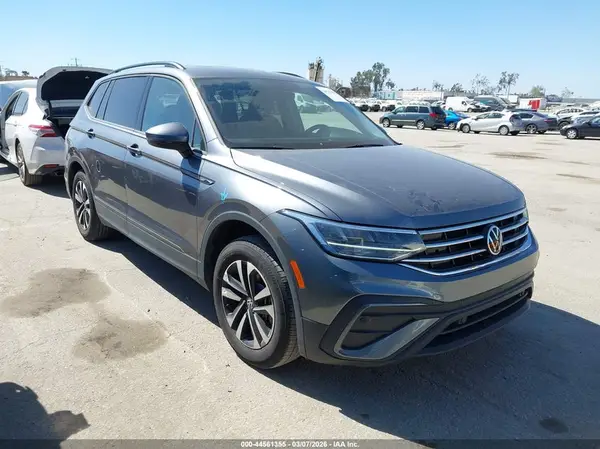 3VVRB7AX4PM075475 2023 VOLKSWAGEN TIGUAN - Image 1