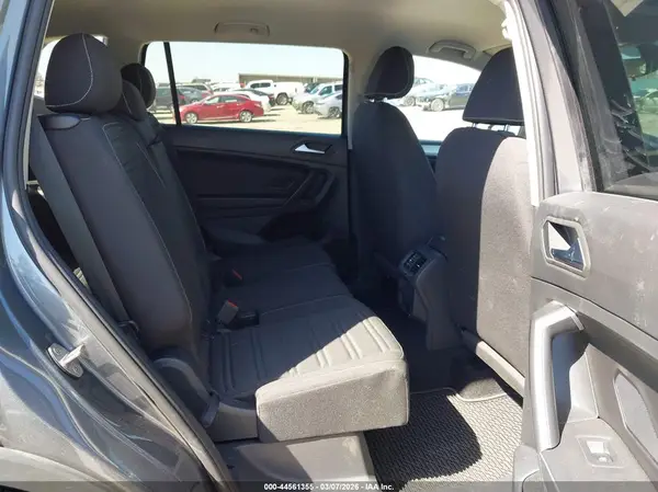 3VVRB7AX4PM075475 2023 VOLKSWAGEN TIGUAN - Image 8
