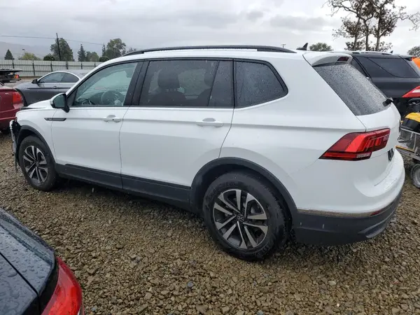 3VVRB7AX4RM023217 2024 VOLKSWAGEN TIGUAN - Image 2