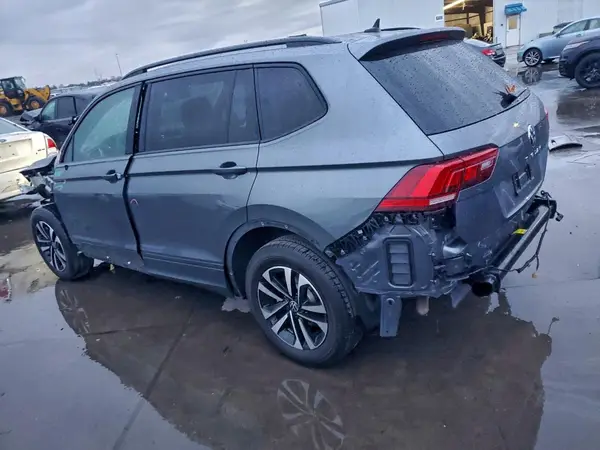 3VVRB7AX4RM053351 2024 VOLKSWAGEN TIGUAN - Image 2