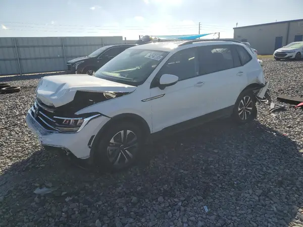 3VVRB7AX4RM208190 2024 VOLKSWAGEN TIGUAN - Image 1