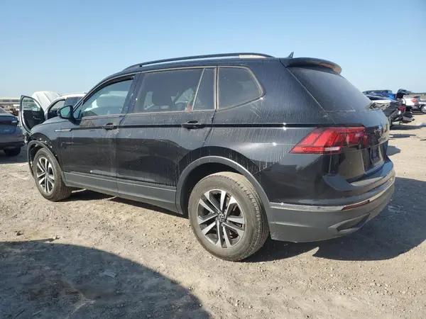 3VVRB7AX5PM092916 2023 VOLKSWAGEN TIGUAN - Image 2