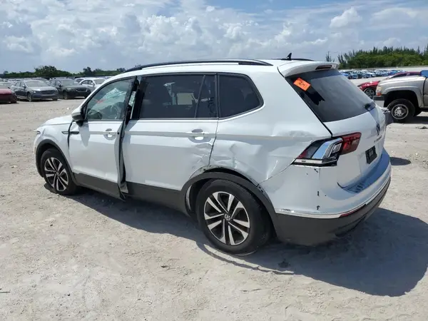 3VVRB7AX5RM056145 2024 VOLKSWAGEN TIGUAN - Image 2