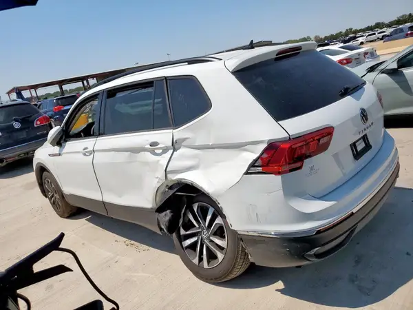 3VVRB7AX5RM162322 2024 VOLKSWAGEN TIGUAN - Image 2