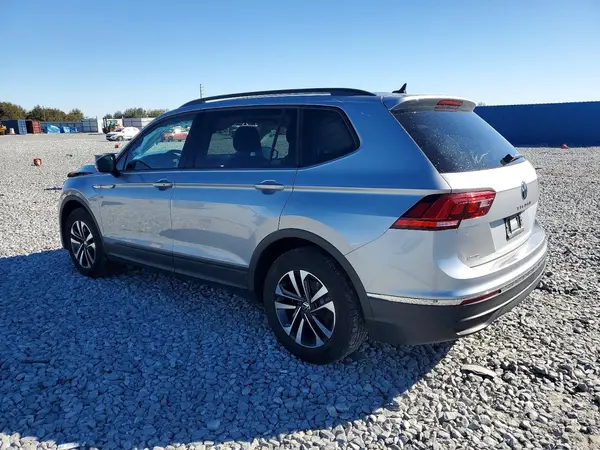 3VVRB7AX5RM166757 2024 VOLKSWAGEN TIGUAN - Image 2