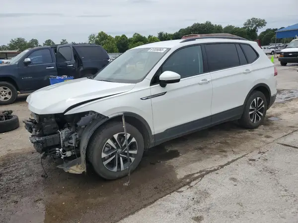 3VVRB7AX6PM088325 2023 VOLKSWAGEN TIGUAN - Image 1