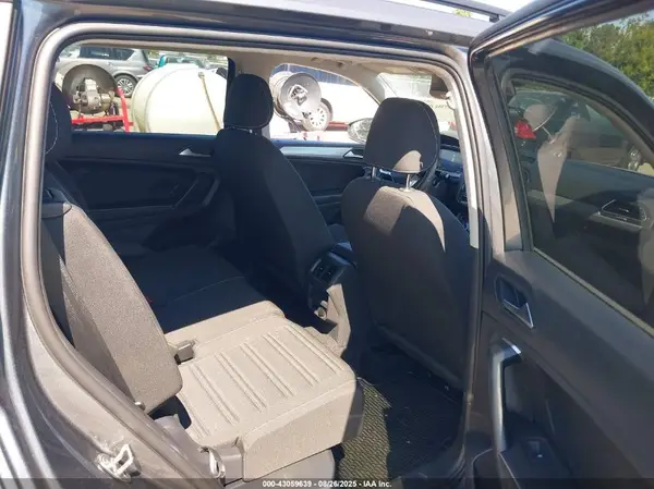 3VVRB7AX6PM135255 2023 VOLKSWAGEN TIGUAN - Image 8