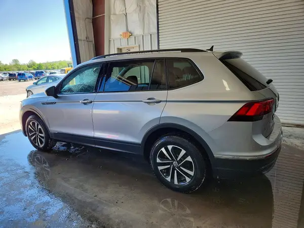 3VVRB7AX6RM029438 2024 VOLKSWAGEN TIGUAN - Image 2