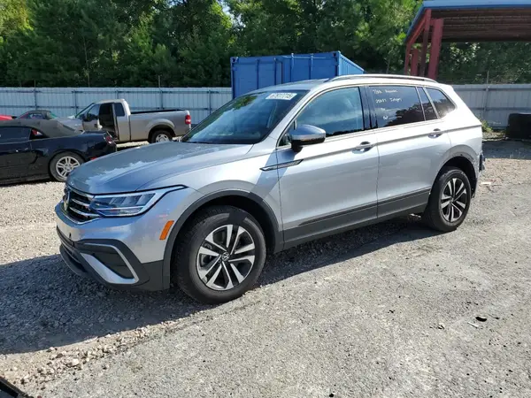 3VVRB7AX6RM173877 2024 VOLKSWAGEN TIGUAN - Image 1