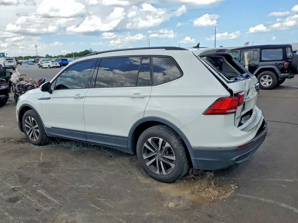 3VVRB7AX6RM225220 2024 VOLKSWAGEN TIGUAN - Image 2