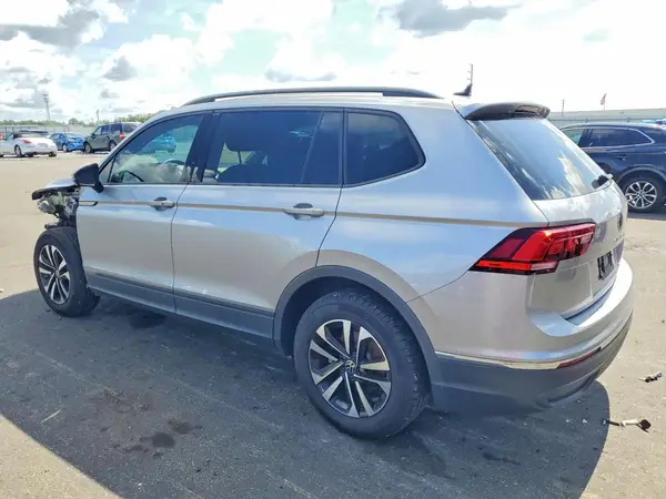 3VVRB7AX7PM026884 2023 VOLKSWAGEN TIGUAN - Image 2