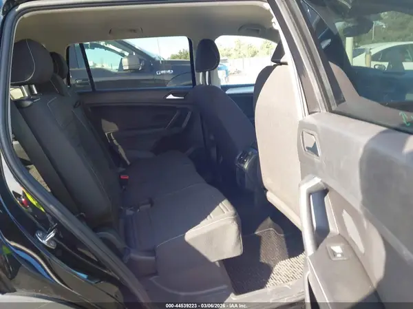 3VVRB7AX7PM048092 2023 VOLKSWAGEN TIGUAN - Image 8