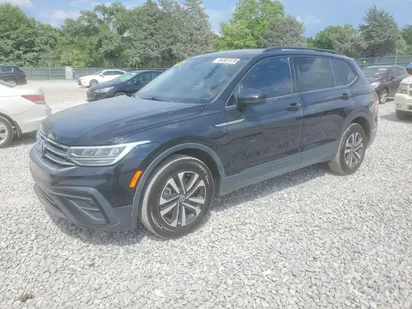 3VVRB7AX7PM070738 2023 VOLKSWAGEN TIGUAN - Image 1