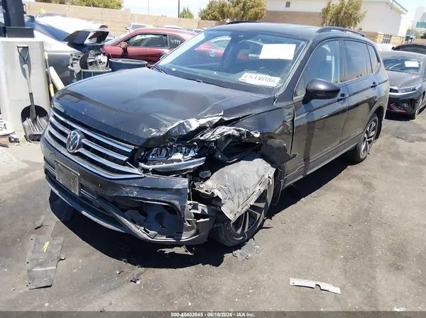 3VVRB7AX7RM197122 2024 VOLKSWAGEN TIGUAN - Image 2