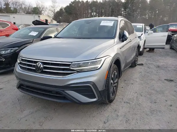 3VVRB7AX7RM197377 2024 VOLKSWAGEN TIGUAN - Image 2