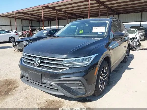 3VVRB7AX7RM205672 2024 VOLKSWAGEN TIGUAN - Image 2