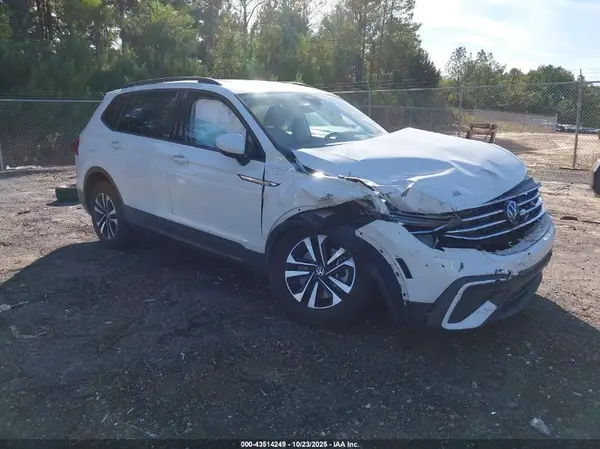 3VVRB7AX8RM034351 2024 VOLKSWAGEN TIGUAN - Image 1