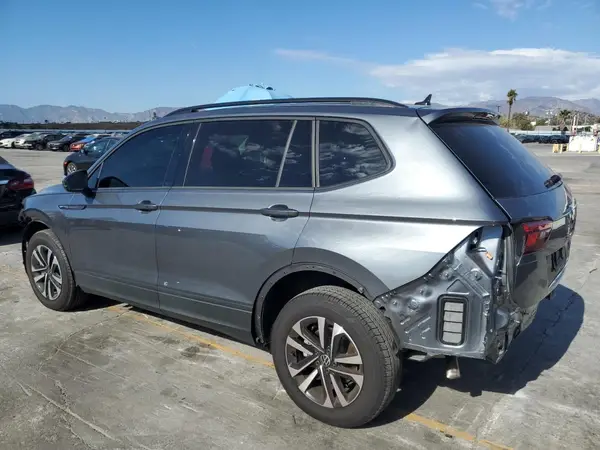 3VVRB7AX8RM146700 2024 VOLKSWAGEN TIGUAN - Image 2