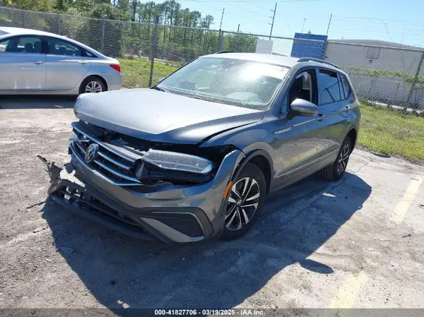 3VVRB7AX8RM198375 2024 VOLKSWAGEN TIGUAN - Image 2
