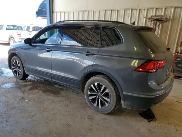 3VVRB7AX9PM112536 2023 VOLKSWAGEN TIGUAN - Image 2