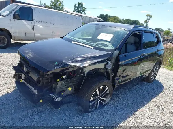 3VVRB7AX9RM113348 2024 VOLKSWAGEN TIGUAN - Image 2