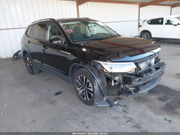 3VVRB7AXXPM108754 2023 VOLKSWAGEN TIGUAN - Image 1